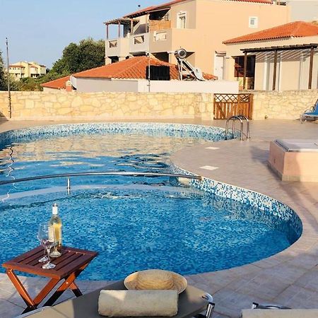 Villa Alysso Мегала-Хорафия Экстерьер фото