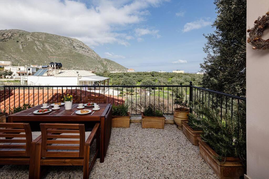 Villa Alysso Мегала-Хорафия Экстерьер фото